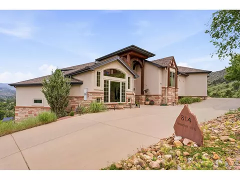 814 Mountain View Dr, Lyons, CO 80540
