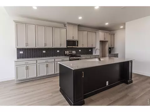 Kitchen - 780 Chatter Rd, Windsor, CO 80550 photo 5 of 11