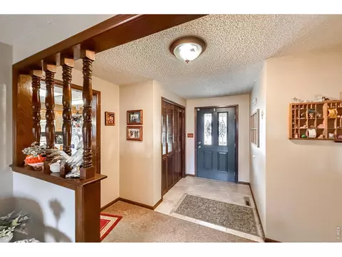 2806 Lake Park Way, Longmont, CO 80503