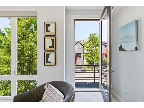 Entry Way - 5236 5th St, Boulder, CO 80304 photo 2 of 2