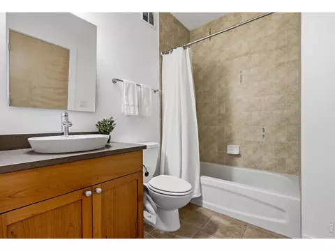 Bath - 5236 5th St, Boulder, CO 80304 photo 5 of 5