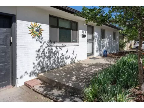 Exterior - 735 38th St, Boulder, CO 80303 photo 2 of 10