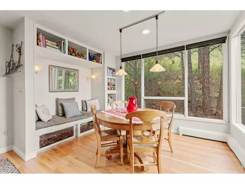 Dining - 7267 Olde Stage Rd, Boulder, CO 80302 photo 3 of 4