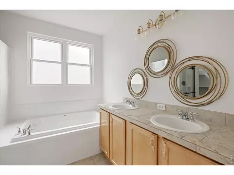 Bath - 8145 Raspberry Dr, Frederick, CO 80504 photo 1 of 3