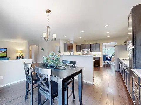 Dining - 10688 Echo St, Longmont, CO 80504 photo 3 of 4