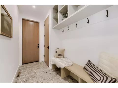 Entry Way - 1365 Georgetown Rd, Boulder, CO 80305 photo 2 of 2