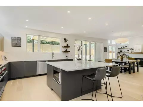 Kitchen - 1365 Georgetown Rd, Boulder, CO 80305 photo 4 of 5