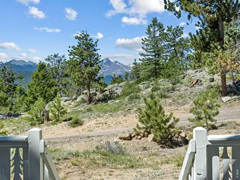 13 Ridgewood Ln, Estes Park, CO 80517
