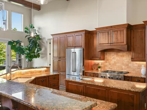 Kitchen - 1819 Seashell Ct, Windsor, CO 80550 photo 7 of 9