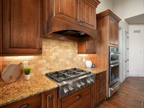Kitchen - 1819 Seashell Ct, Windsor, CO 80550 photo 3 of 9