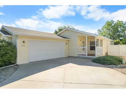 868 Sunchase Dr, Fort Collins, CO 80524