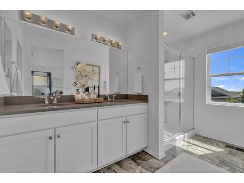 Bath - 6407 Copper Dr, Frederick, CO 80516 photo 1 of 3