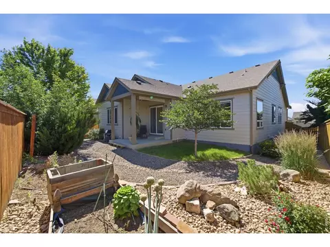 Exterior - 882 Jenny Ln, Berthoud, CO 80513 photo 4 of 5