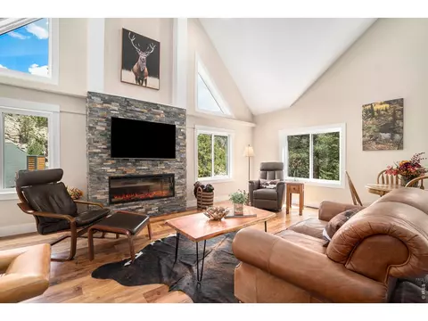 148 Big Pine Ln, Drake, CO 80515