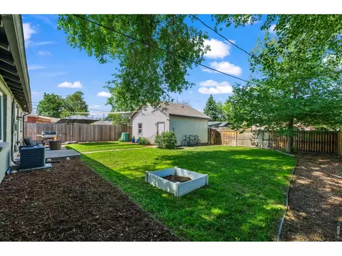 Exterior - 3051 Grape St, Denver, CO 80207 photo 4 of 10
