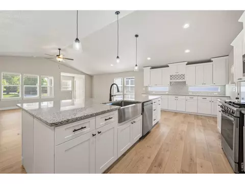 Kitchen - 5753 Pintail Way, Longmont, CO 80504 photo 2 of 3