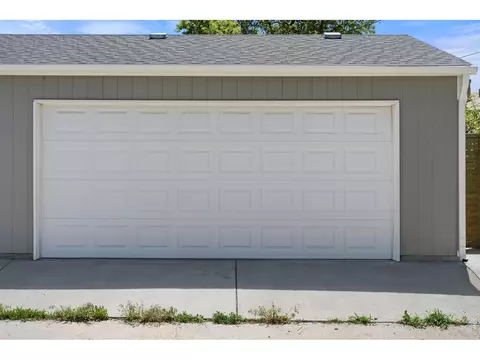 Exterior - 5151 E Thrill Pl, Denver, CO 80207 photo 6 of 6