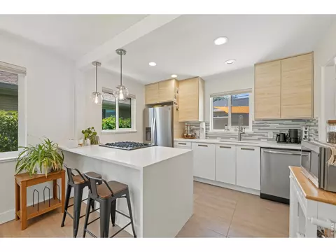 Kitchen - 5151 E Thrill Pl, Denver, CO 80207 photo 1 of 4