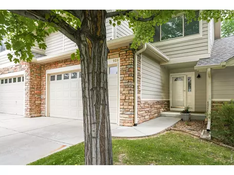 926 Hover Ridge Cir, Longmont, CO 80501
