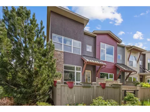 Exterior - 4194 Longview Ln, Boulder, CO 80301 photo 2 of 6