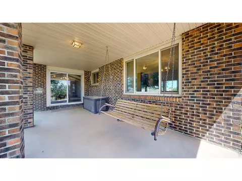 Exterior - 2800 Pheasant Run, Berthoud, CO 80513 photo 5 of 10