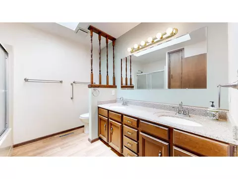 Bath - 2800 Pheasant Run, Berthoud, CO 80513 photo 1 of 4