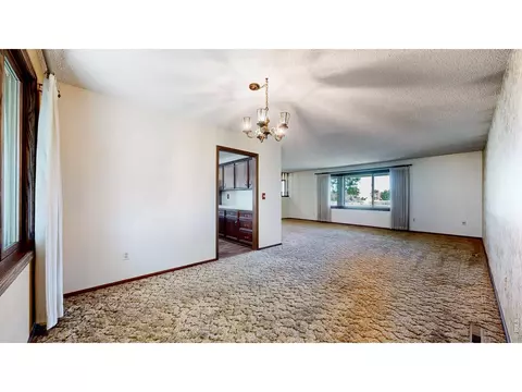 Living - 2800 Pheasant Run, Berthoud, CO 80513 photo 5 of 8