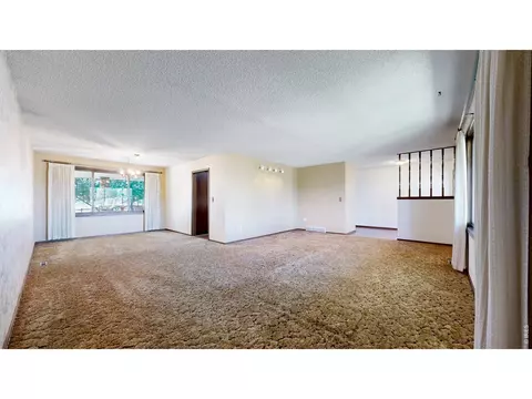 Living - 2800 Pheasant Run, Berthoud, CO 80513 photo 3 of 8