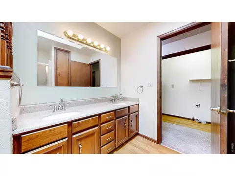 Bath - 2800 Pheasant Run, Berthoud, CO 80513 photo 2 of 4