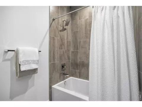 Bath - 6358 Foundry Ct, Timnath, CO 80547 photo 5 of 5