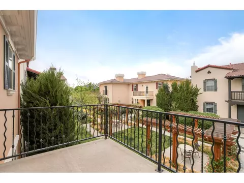 Exterior - 9135 E 29th Pl, Denver, CO 80238 photo 3 of 9
