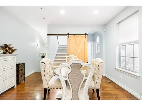 Dining - 9135 E 29th Pl, Denver, CO 80238 photo 1 of 2
