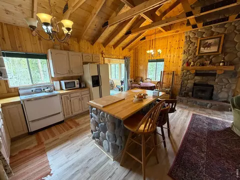 Kitchen - 25 Aspen Dr, Walden, CO 80480 photo 7 of 9