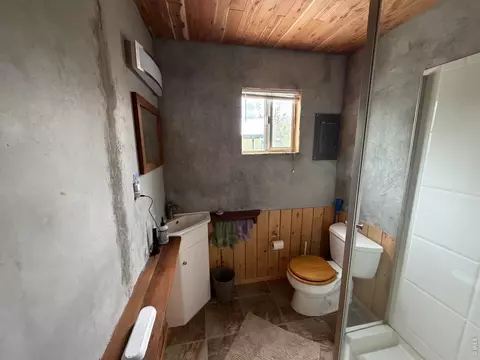 Bath - 25 Aspen Dr, Walden, CO 80480 photo 1 of 2