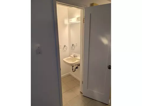 Bath - 218 E 8th Ave, Longmont, CO 80504 photo 1 of 4