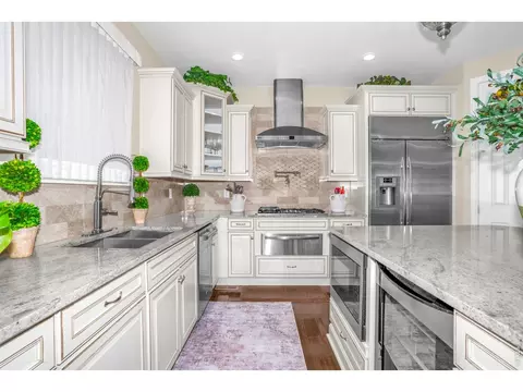 Kitchen - 1973 Seadrift Dr, Windsor, CO 80550 photo 2 of 3