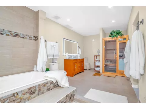 Bath - 1973 Seadrift Dr, Windsor, CO 80550 photo 7 of 9