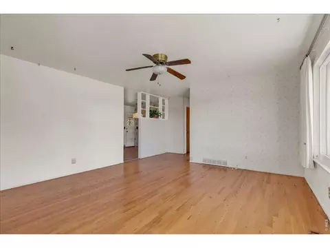 Living - 925 Yale Rd, Boulder, CO 80305 photo 3 of 3