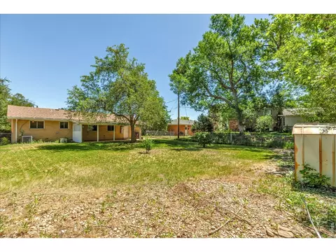 Exterior - 925 Yale Rd, Boulder, CO 80305 photo 5 of 7