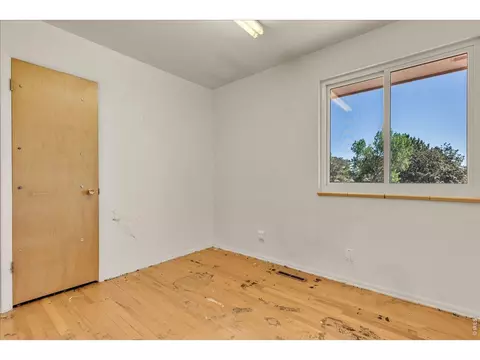 Bedroom - 925 Yale Rd, Boulder, CO 80305 photo 3 of 5