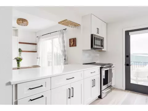 Kitchen - 4954 10th St, Boulder, CO 80304 photo 2 of 4