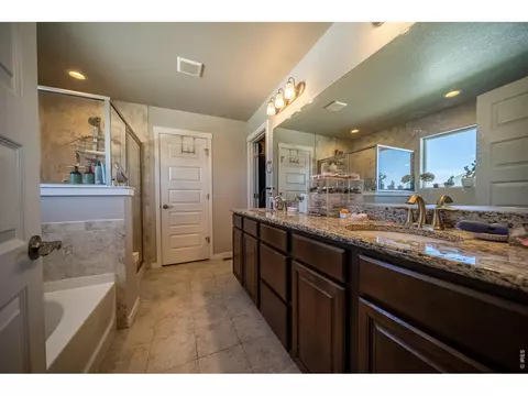 Bath - 2402 Barela Dr, Berthoud, CO 80513 photo 2 of 4