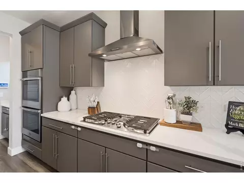 Kitchen - 5502 Shady Oaks Dr, Windsor, CO 80528 photo 4 of 5
