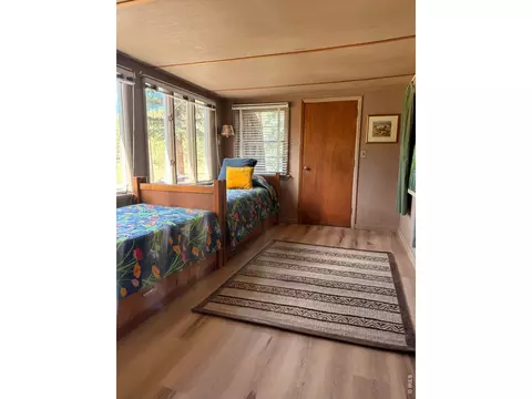 Bedroom - 438 Aspen Dr, Lyons, CO 80540 photo 2 of 4