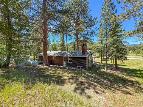 Exterior - 438 Aspen Dr, Lyons, CO 80540 photo 6 of 9