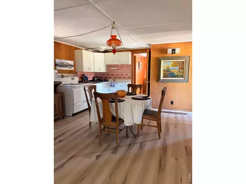 Dining - 438 Aspen Dr, Lyons, CO 80540 photo 2 of 2