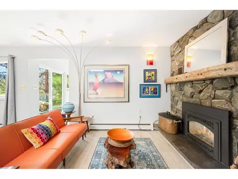Living - 1155 Wagonwheel Gap Rd, Boulder, CO 80302 photo 1 of 2