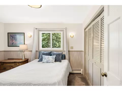 Bedroom - 1155 Wagonwheel Gap Rd, Boulder, CO 80302 photo 1 of 4