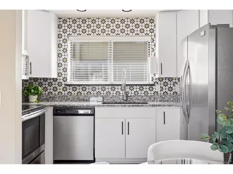 Kitchen - 3296 Cripple Creek Trl, Boulder, CO 80305 photo 1 of 3