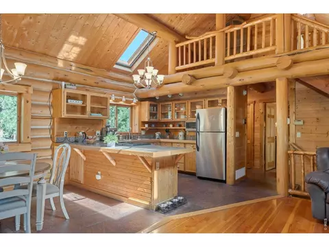 Kitchen - 28 Ute Crossing Ct, Lyons, CO 80540 photo 1 of 2